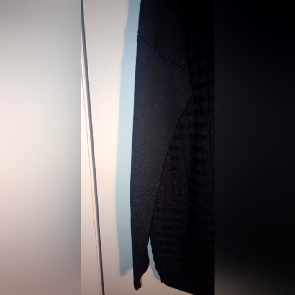 Women's Per se By Carlisle Black Quarter-Zip Sweater - Picture 7 of 8